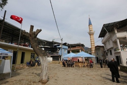 Danişment Camisi 30 yıl sonra minaresine kavuştu