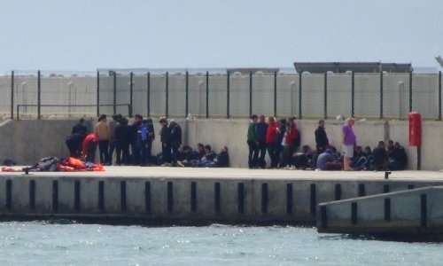 Didim’de 42 Kaçak Göçmen Yakalandı