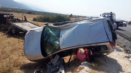 Didim'de Zincirleme Trafik Kazası: 2’si Ağır 11 Kişi Yaralı