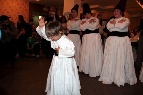 Down Sendromlu Çocuklardan Muhteşem Gösteri