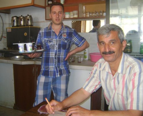 Duvara Çizdirdiği Portre ile Sigarayı Yasakladı