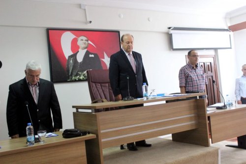 Efeler Belediye Meclisi Olan Üstü Toplandı