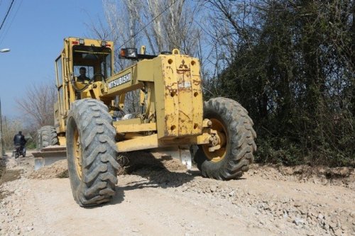 Efeler Belediyesi vatandaşın yol sorununa son veriyor
