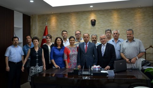 Efeler Kent Konseyi, Vali Ayyıldız'ı Ziyaret Etti