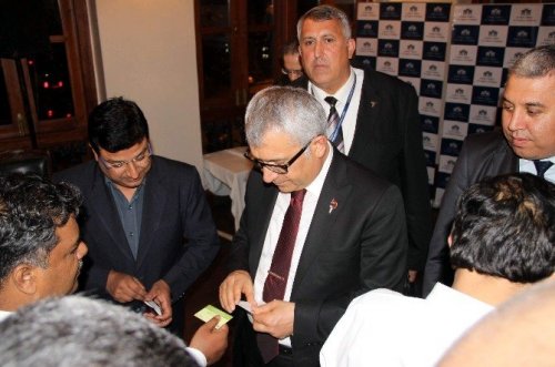 Egeli İhracatçılar Hint Pazarına Açılıyor