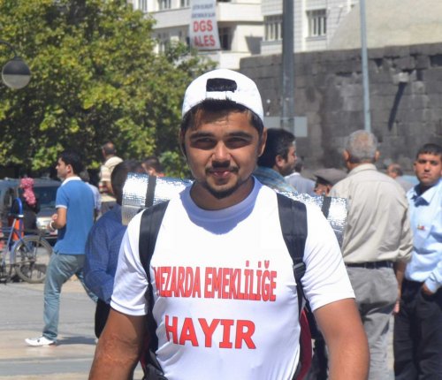 Emeklilik Yaşının Düşürülmesi İçin Yürüyor