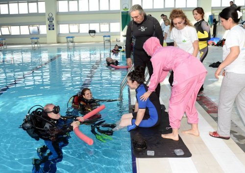 Engellilerin Su Altına Dalma Heyecanı