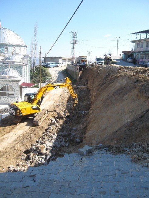 Esentepe Mahallesinin Yaraları Sarıldı