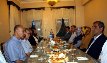 Gazeteci Şevket Salcı İçin Mevlitli İftar