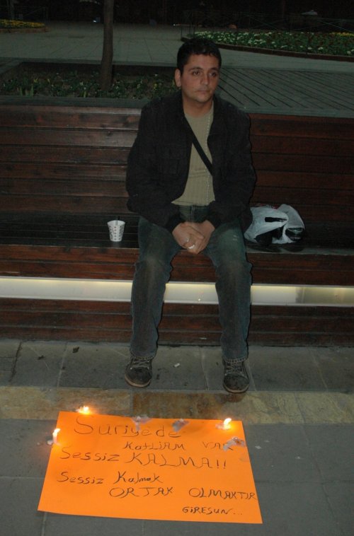 Giresun’da Tek Kişilik Suriye Eylemi