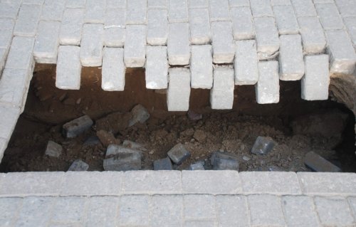 Göçüğü Erken Farkeden Esnaf Olası Faciayı Önledi