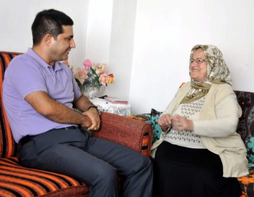 Gönüllü Evlatlar Yalnızlığı Yenecek