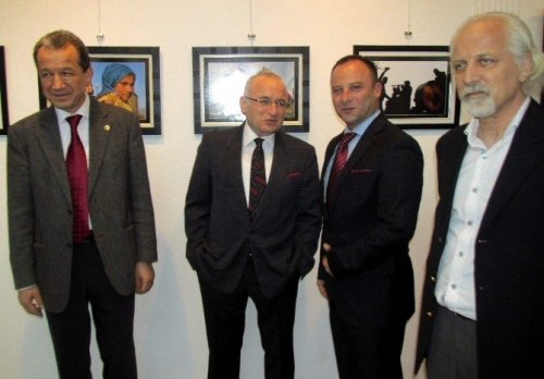 Hekimlerin eserleri öğrencilere burs olacak