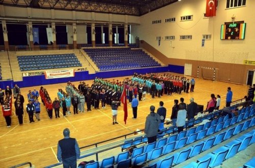 Hentbol gençler Türkiye grup müsabakaları Aydın’da yapıldı