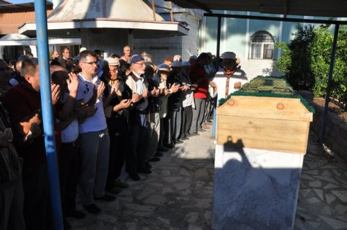 Hırsız dehşeti kurbanı yaşlı adam toprağa verildi