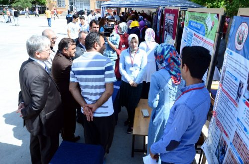 İmam Hatipli Öğrenciler Projeleriyle Göz Doldurdu