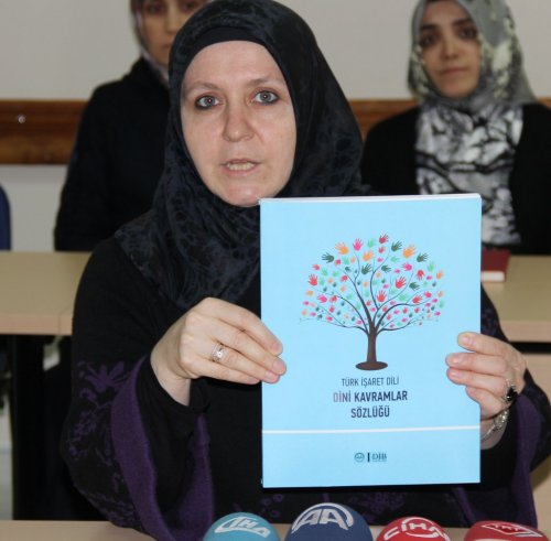 İslam Dinini İşaret Dili ile Öğretecekler