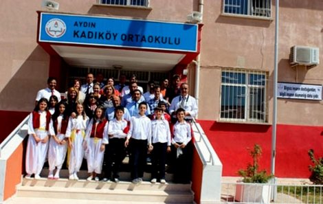 KADIKÖY İLK VE ORTAOKULU YENİ YILA YENİ İMAJLA GİRDİ