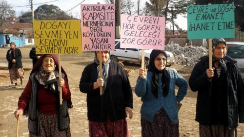 Köylüler Maden Ocağı İçin Ayaklandı