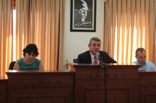 Kuşadası Belediye Meclisi Davutlar’da Toplandı