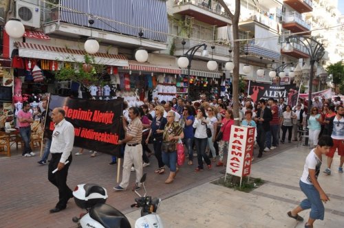 Kuşadası, Okmeydanı İçin Yürüdü