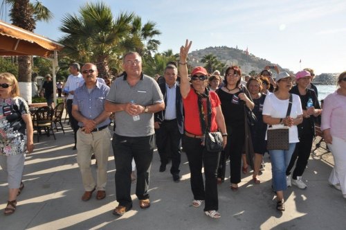 Kuşadası, Okmeydanı İçin Yürüdü
