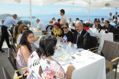 Kuşadası’nda Gaziler Günü Etkinlikleri