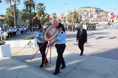Kuşadası’nda Gaziler Günü Etkinlikleri