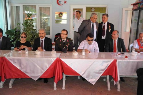Kuşadası’nda Gaziler Günü Etkinlikleri