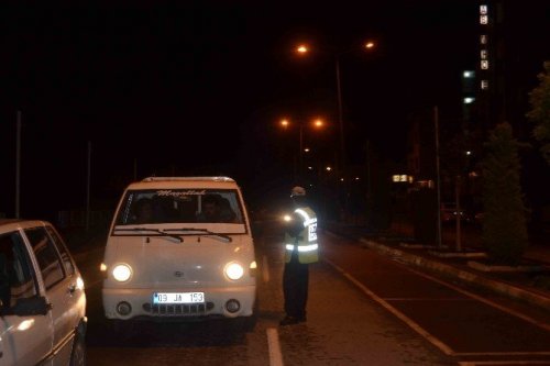 Kuşadası’nda huzur operasyonu