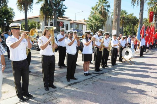 Kuşadası’nda İlköğretim Haftası Kutlamaları