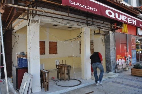Kuşadası’nda sezon hazırlıkları sürüyor