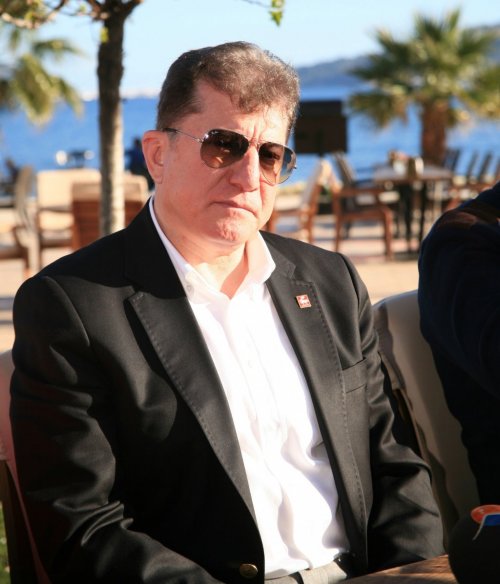 Marmarisli Rus Seçmenler DP Adayından Kilise İstedi