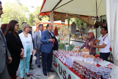 'Memleketten Geldik' Aydın'da Stant Açtı