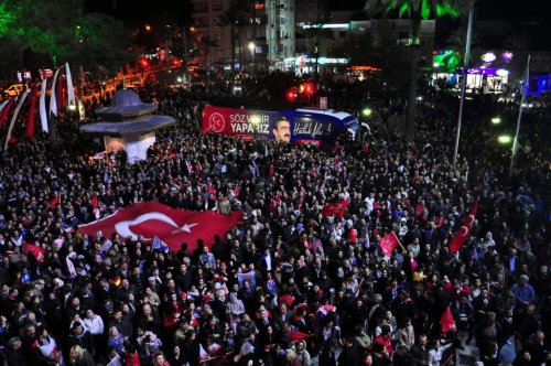 MHP Haluk Alıcık Nazilli’de Kutlama