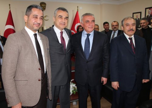 Mhp’li Uzunırmak Rakibi Savaş’tan Oy İstedi