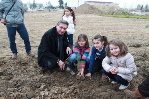 Minikler Nazilli Ticaret Odası’nın bahçesini canlandırdı