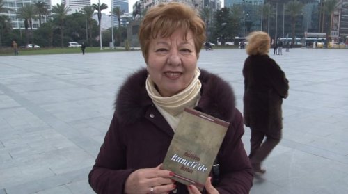 Mübadiller için Denize Karanfil Bırakıldı