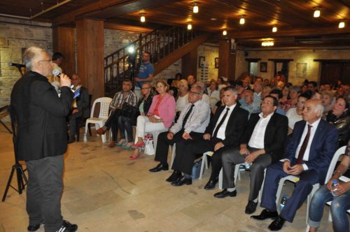 Mustafa Veli’nin Şiir Dostları Yaz Tatiline Girdi