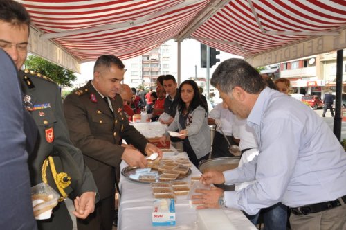 Nazilli Belediyesi Aşure Hayrı Düzenledi