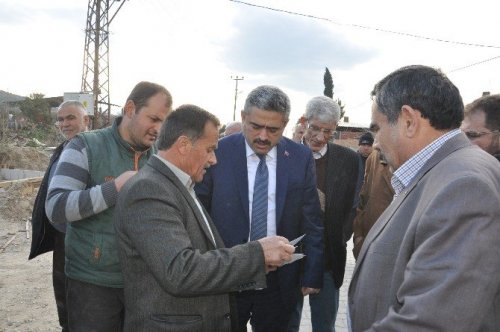 Nazilli Belediyesi mahalleye 60 tonluk kantar yapıyor