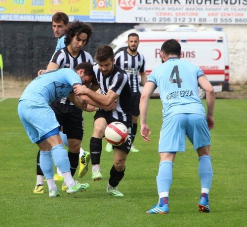 Nazilli Belediyespor’da <span style=