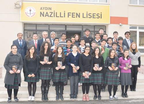 nazilli-fen-lisesi-kitap-okuyor-(10).jpg