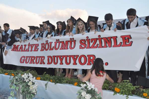 nazilli-iibf,-971-mezun-verdi-(8).jpg