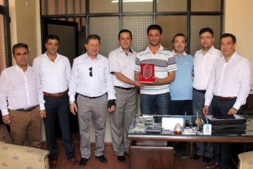 Nazilli Ticaret Odası'ndan Plaket