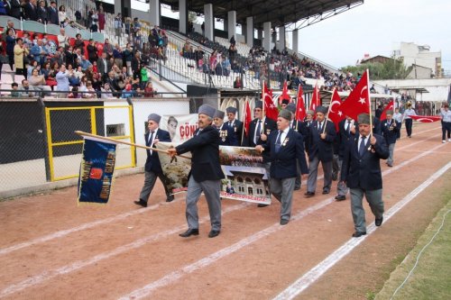 Nazilli’de 29 Ekim Coşkusu Buruk Kutlandı