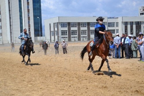 Nazilli’de 4. Rahvan At Yarışları Yapıldı