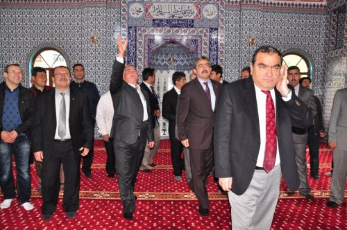 Nazilli'de Aşağı Yakacık Pınar Cami İbadete Açıldı