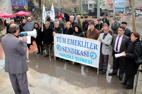 Nazilli'de emekliler <span style=