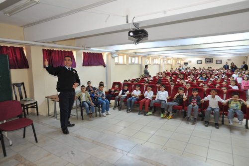 Nazilli'de Öğrencilere Trafik Eğitimi Veriliyor